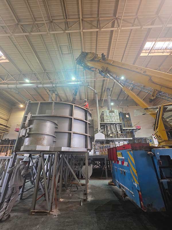 chargement-four-industriel-levage