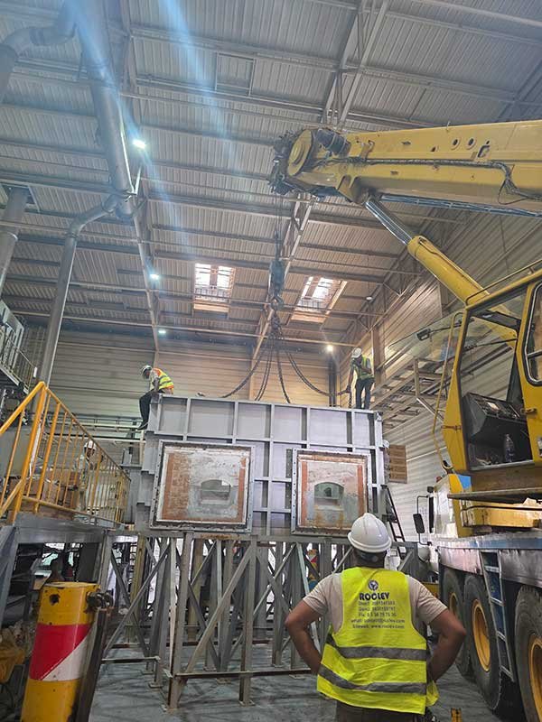 grue-levage-equipement-industriel
